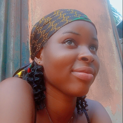 Sunshine  E. profile photo