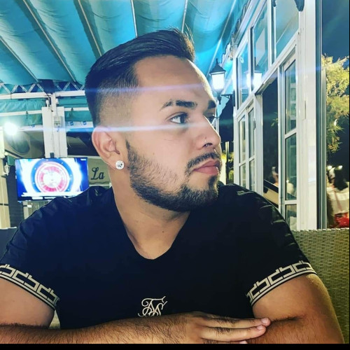 Gabriel  M. profile photo