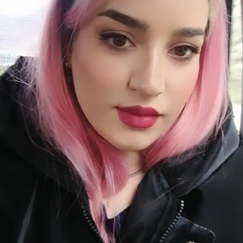 Lily B.