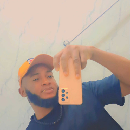 Lucky Uchechukwu i. profile photo