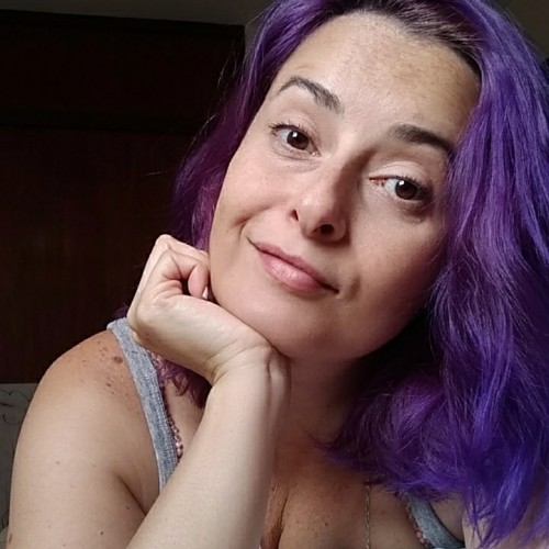 Elizabeth R. profile photo