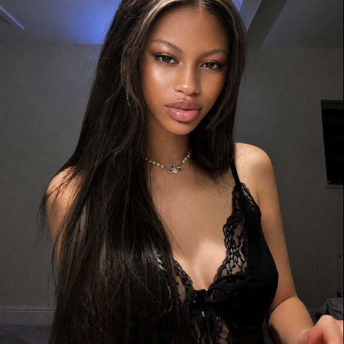 Bella W. profile photo