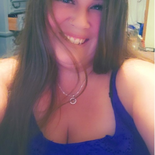Nikki B.