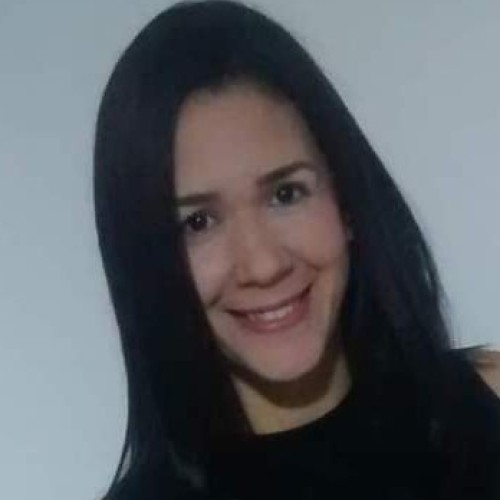 Manoela H.