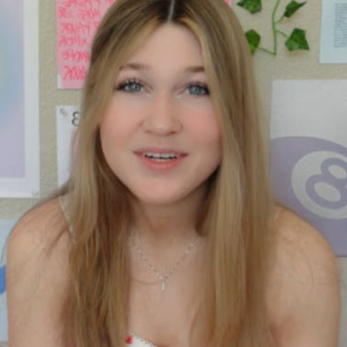 Alexa J.
