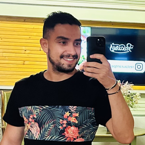 Ayoub  B.