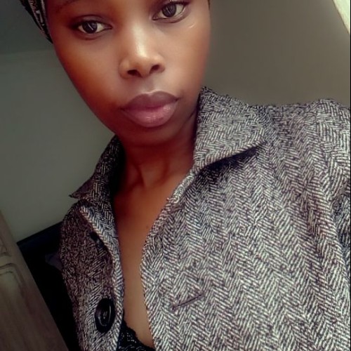 Naomi  P.