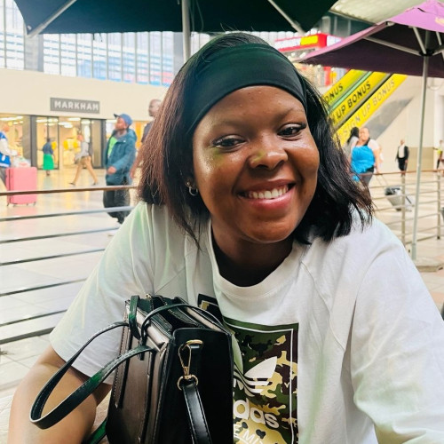 Zisanda M. profile photo