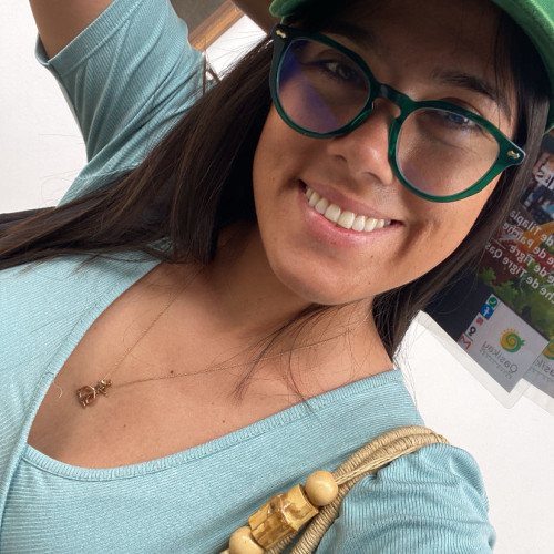 Dalila r.