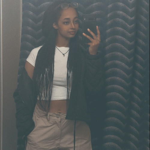 Nia M. profile photo