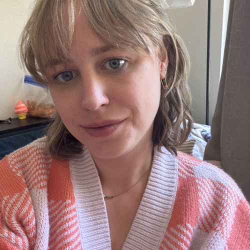 minny l. profile photo