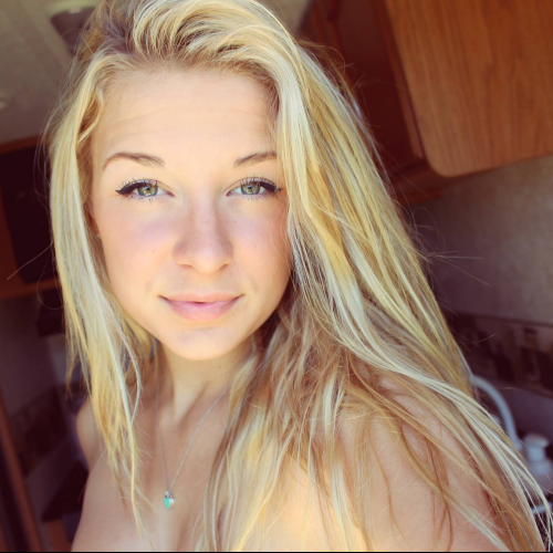 Bruna M. profile photo