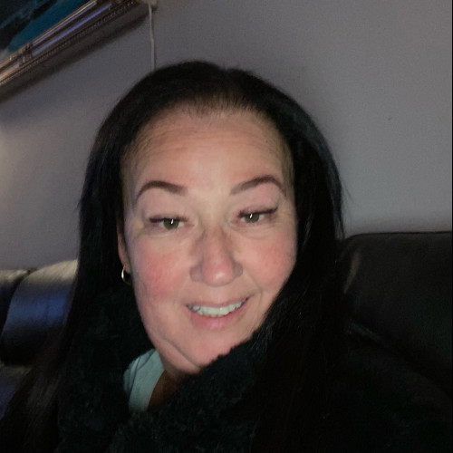 Laura J. profile photo