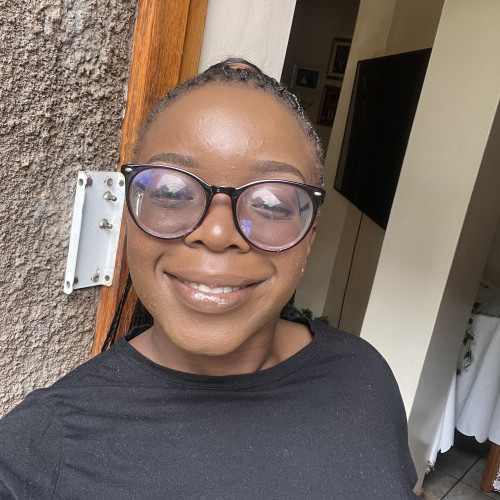 Annalois S. profile photo