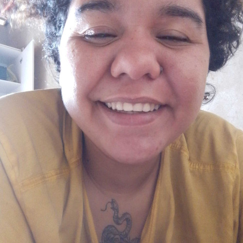 Thais S.
