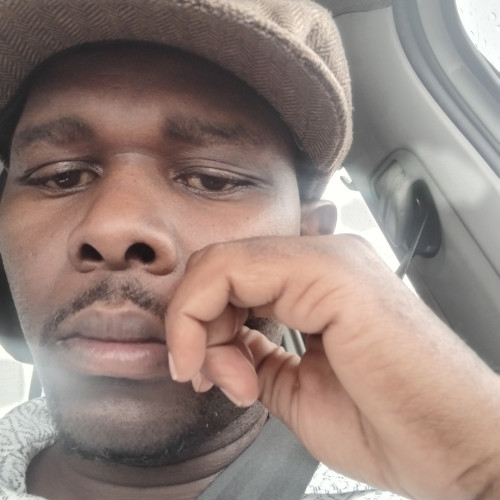 SAMUEL R. profile photo