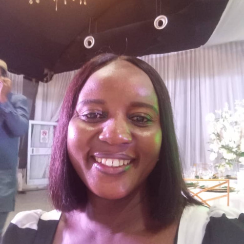 Estee E. profile photo