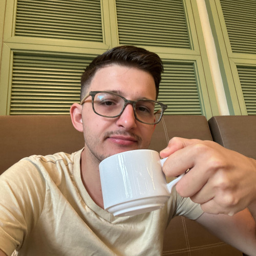 Logan G. profile photo
