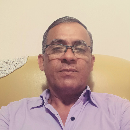JAVIER E.