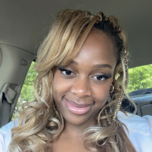 Nia B. profile photo