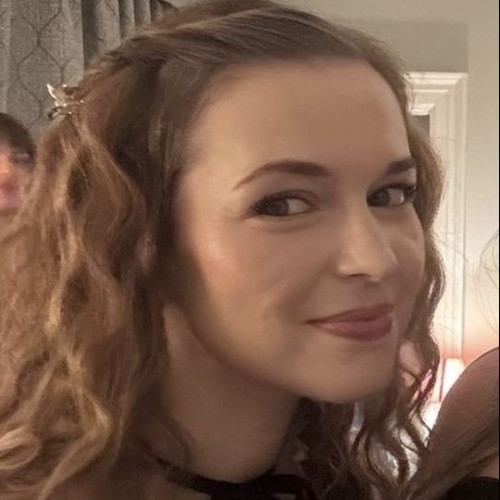 Mira H. profile photo