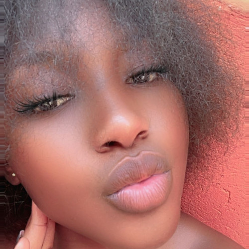 Zue B. profile photo