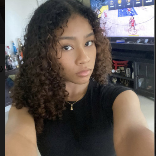 Vee T. profile photo