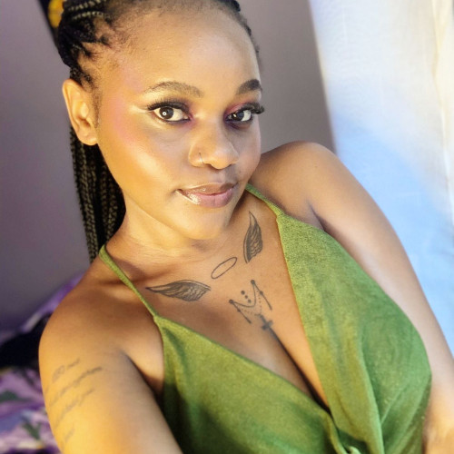 Ella T. profile photo