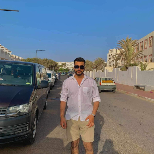 عبد الجليل ت.