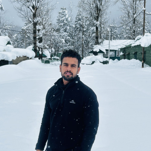 Yash J. profile photo