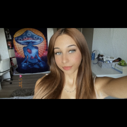 Juliett L.