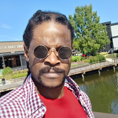 Lorenzo M. profile photo
