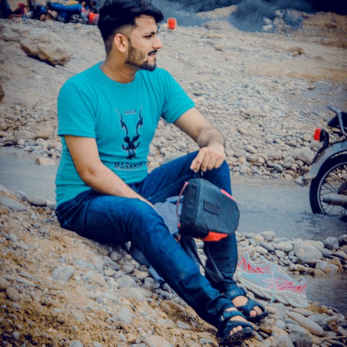 Faizan M.