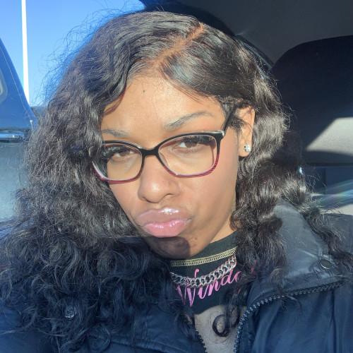 zhanirah w. profile photo