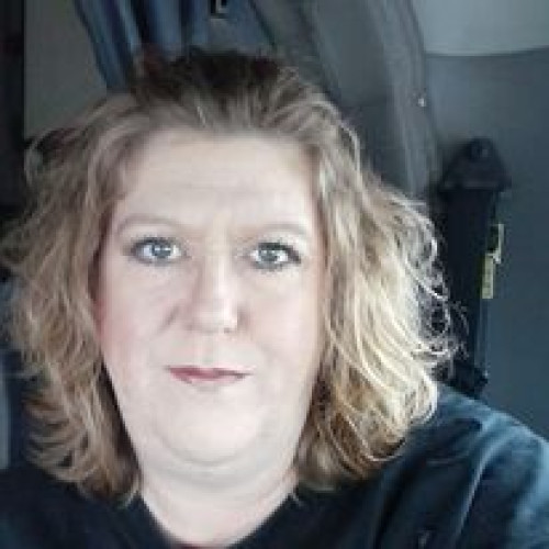 Laura T. profile photo
