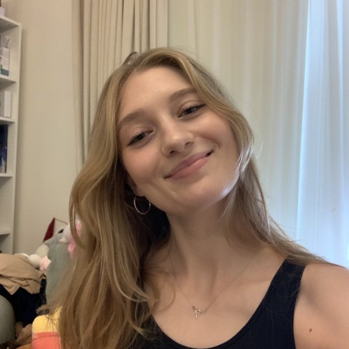 Julia L.