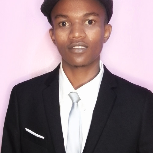 Tobias M.