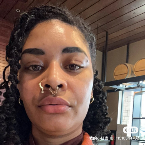 Chrissy M. profile photo