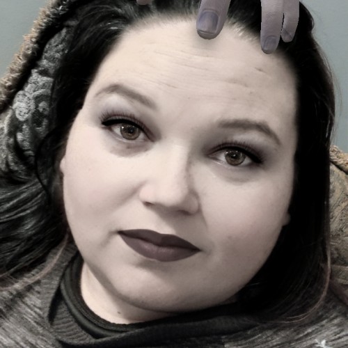 Tia P.