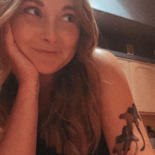 Elise M. profile photo