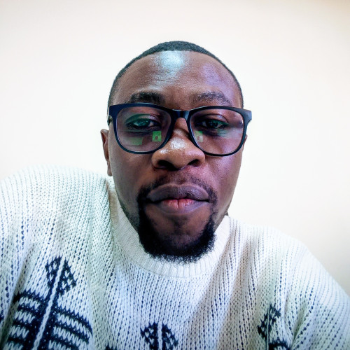 Vee O. profile photo