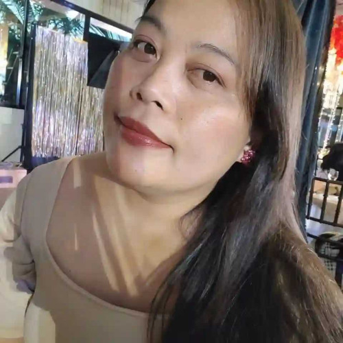 Marianne R. profile photo