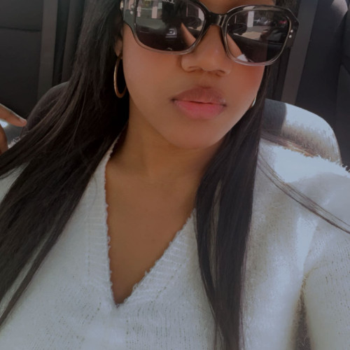 Luna M. profile photo