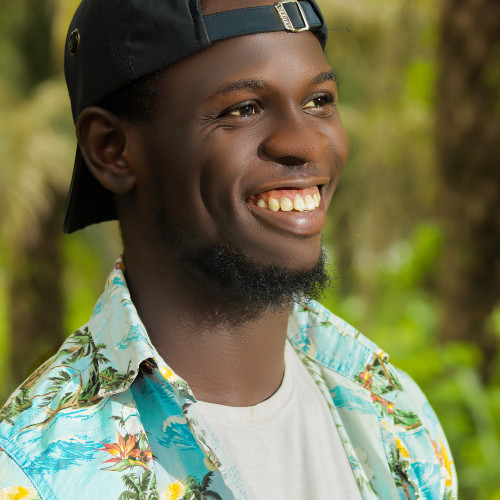 Favour R. profile photo