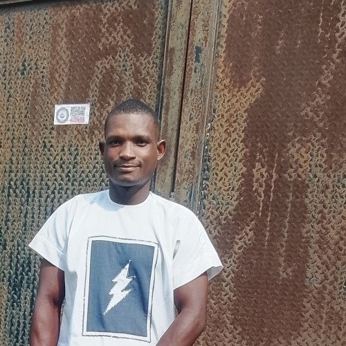 Shine  M. profile photo