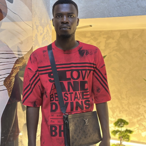 Awe W. profile photo