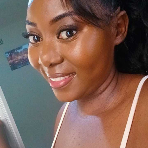 Suzie M. profile photo