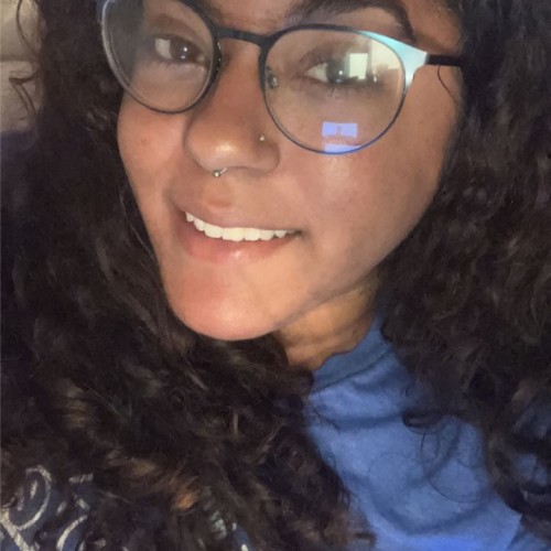 Ivette G.