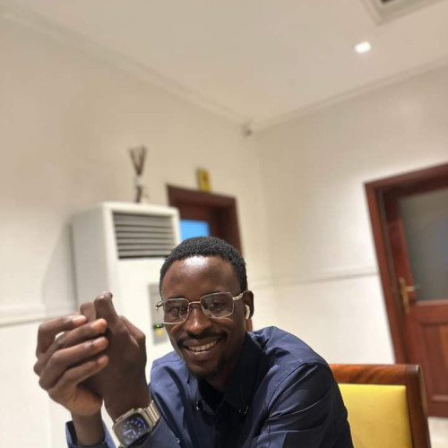 Slim s. profile photo