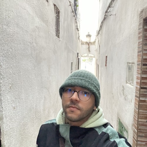 Taha E. profile photo